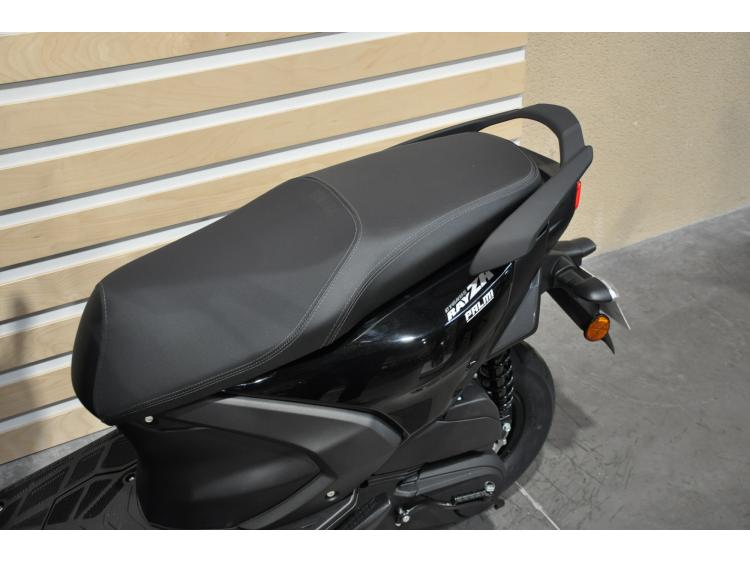 YAMAHA RayZR 125