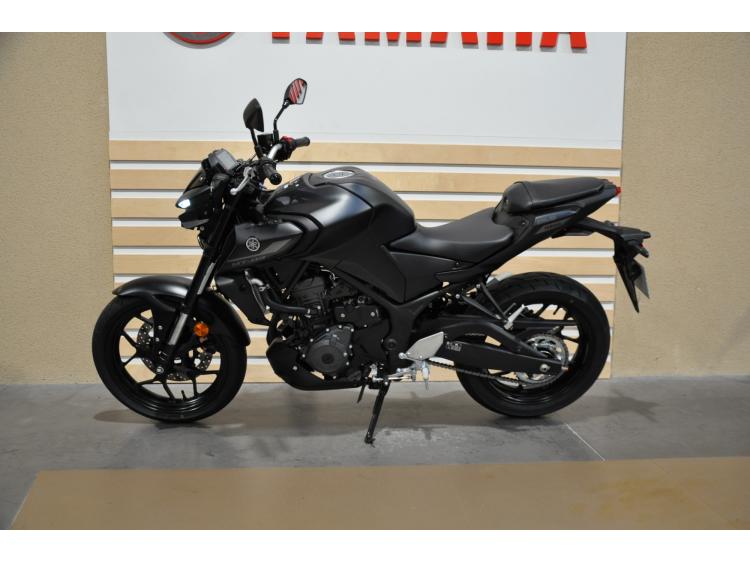YAMAHA MT-03 300