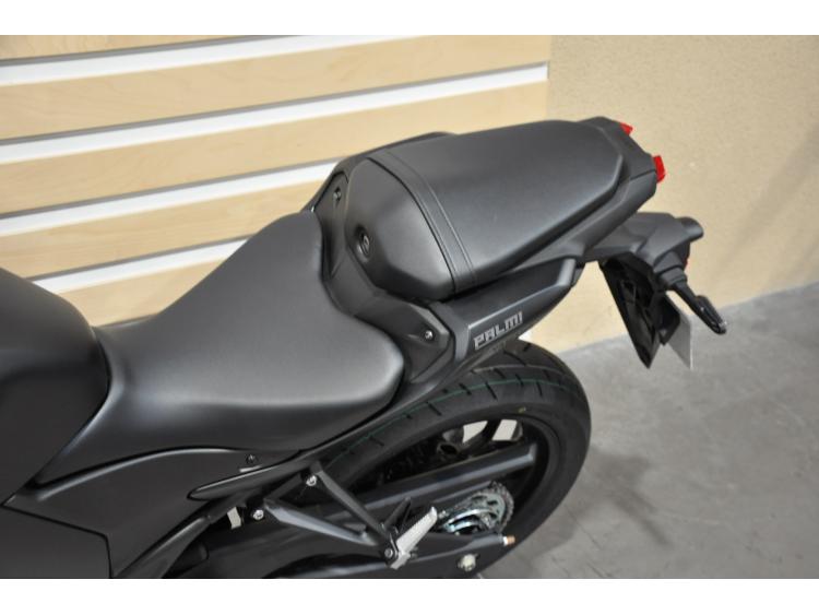 YAMAHA MT-03 300