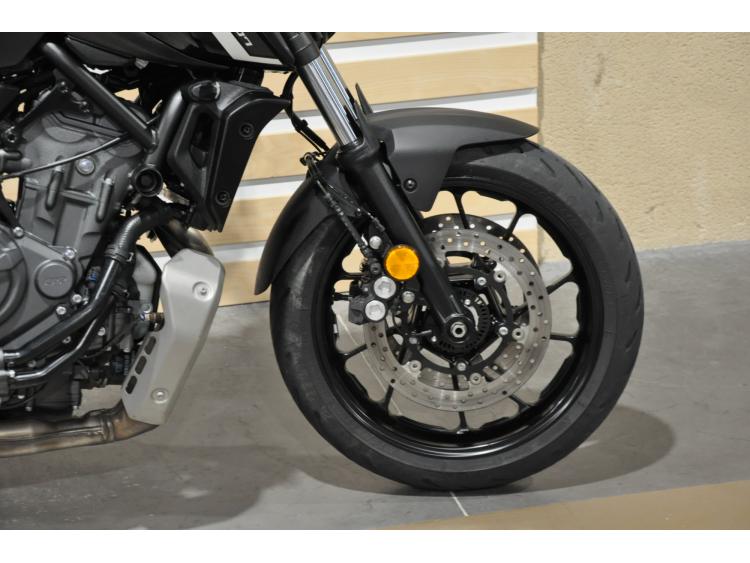YAMAHA MT-07 (47.5CV)