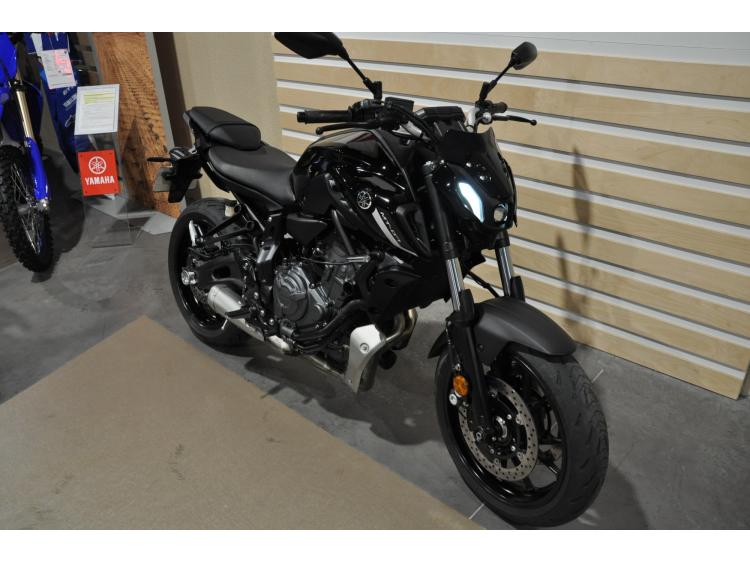 YAMAHA MT-07 (47.5CV)