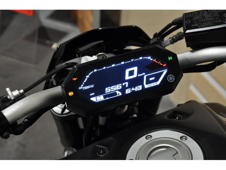 YAMAHA MT-07 (47.5CV)