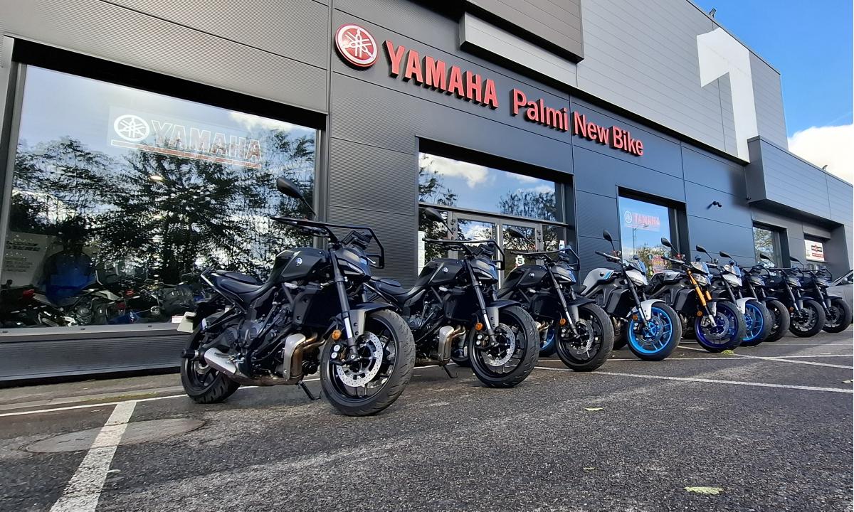Neuf Yamaha prêtes à tracer la route !