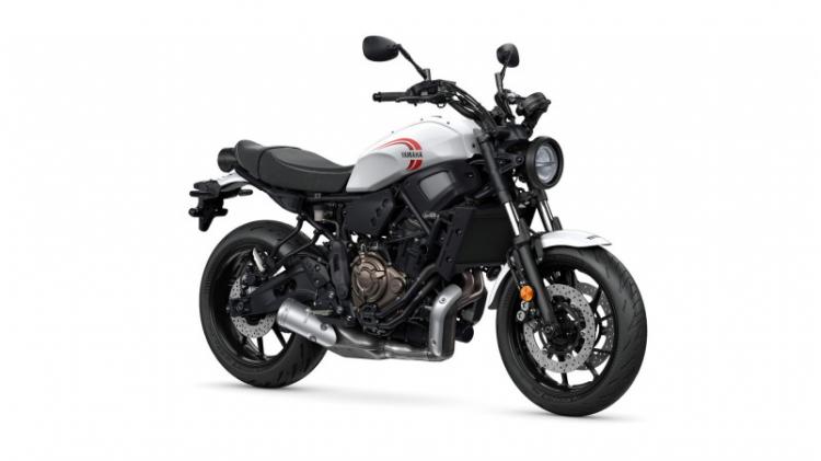 XSR700 2024
